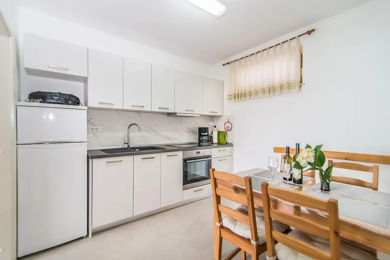 Apartment Vesna Kandlerova Porec